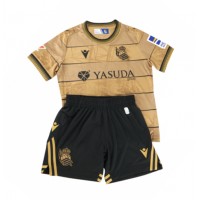 Camisa de Futebol Real Sociedad Equipamento Secundário Infantil 2024-25 Manga Curta (+ Calças curtas)